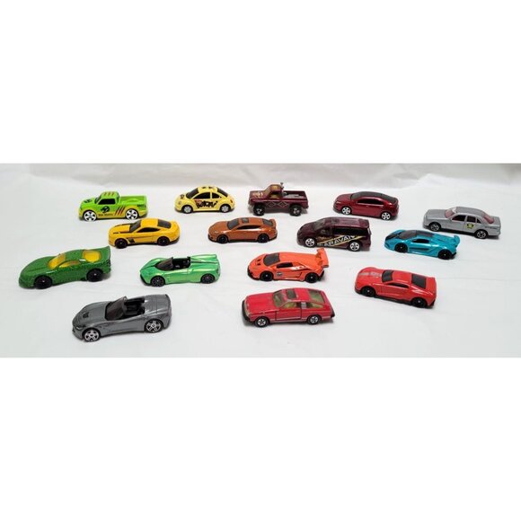Lot Of 15 Die-Cast Toy Cars Trucks Assorted Colors Models Sports Classics - Picture 1 of 6